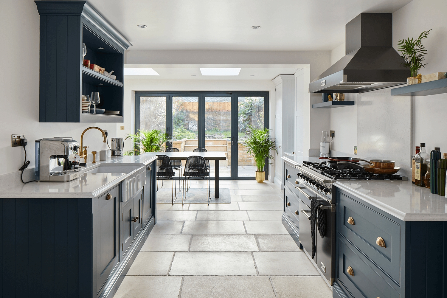 simple kitchen extension design